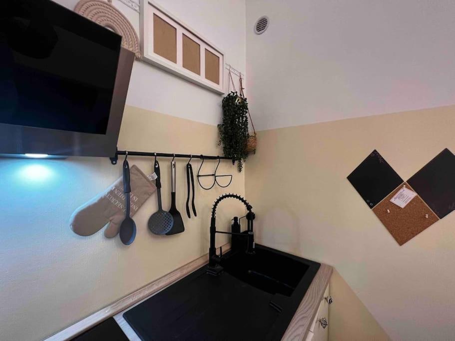 Ferienwohnung La Regina Delle Locazioni Ai Navigli 1 Mailand Exterior foto