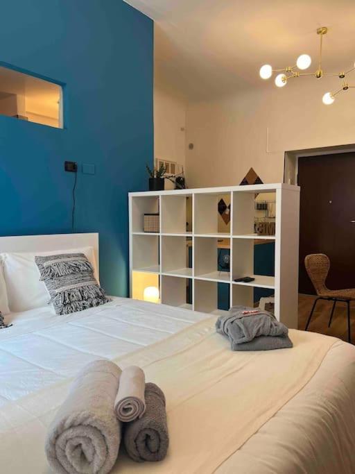 Ferienwohnung La Regina Delle Locazioni Ai Navigli 1 Mailand Exterior foto