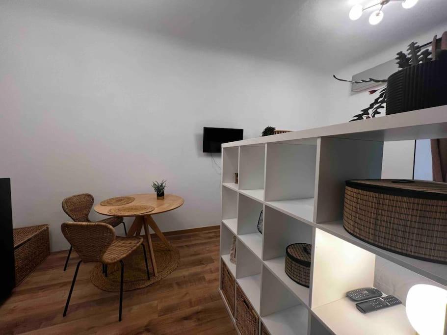 Ferienwohnung La Regina Delle Locazioni Ai Navigli 1 Mailand Exterior foto